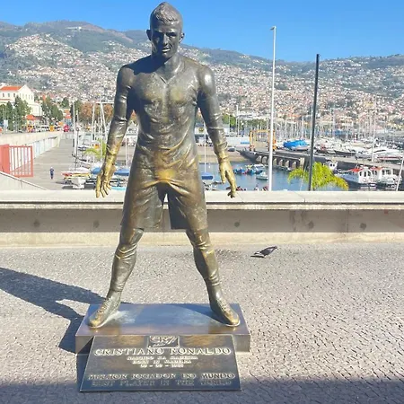 Sea And Sun 4 - Oliveira Daire Funchal